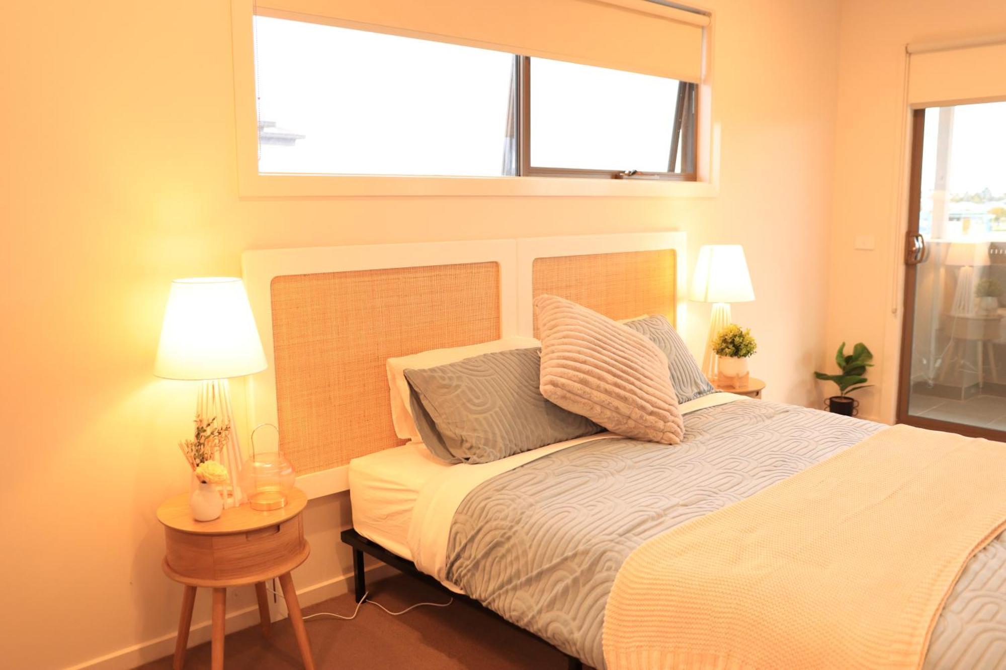 Melbourne Holiday House For 15 Peoples In Sanctuary Lake Point Cook Ngoại thất bức ảnh