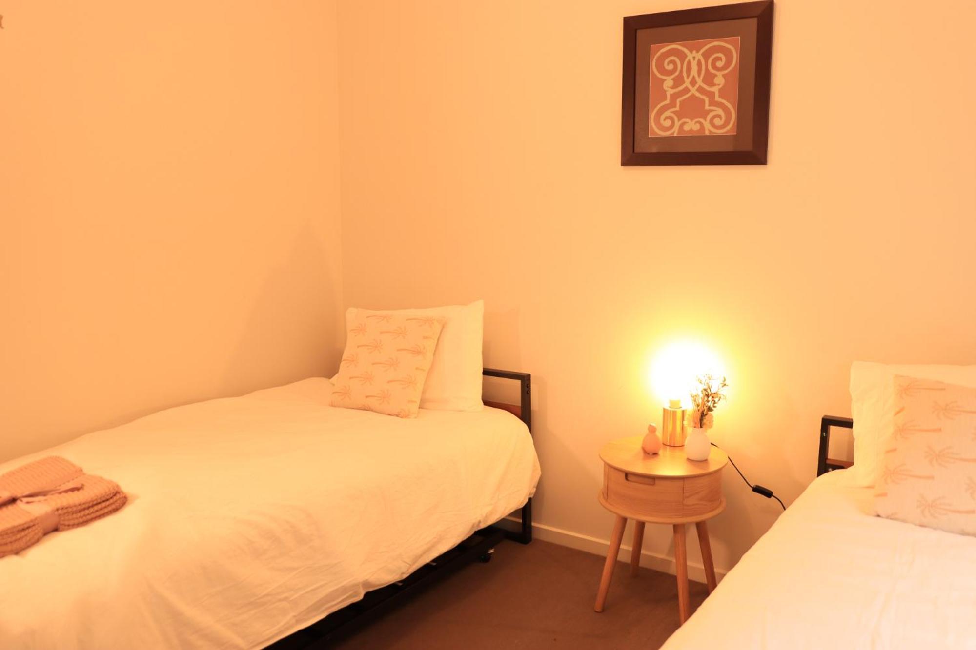Melbourne Holiday House For 15 Peoples In Sanctuary Lake Point Cook Ngoại thất bức ảnh