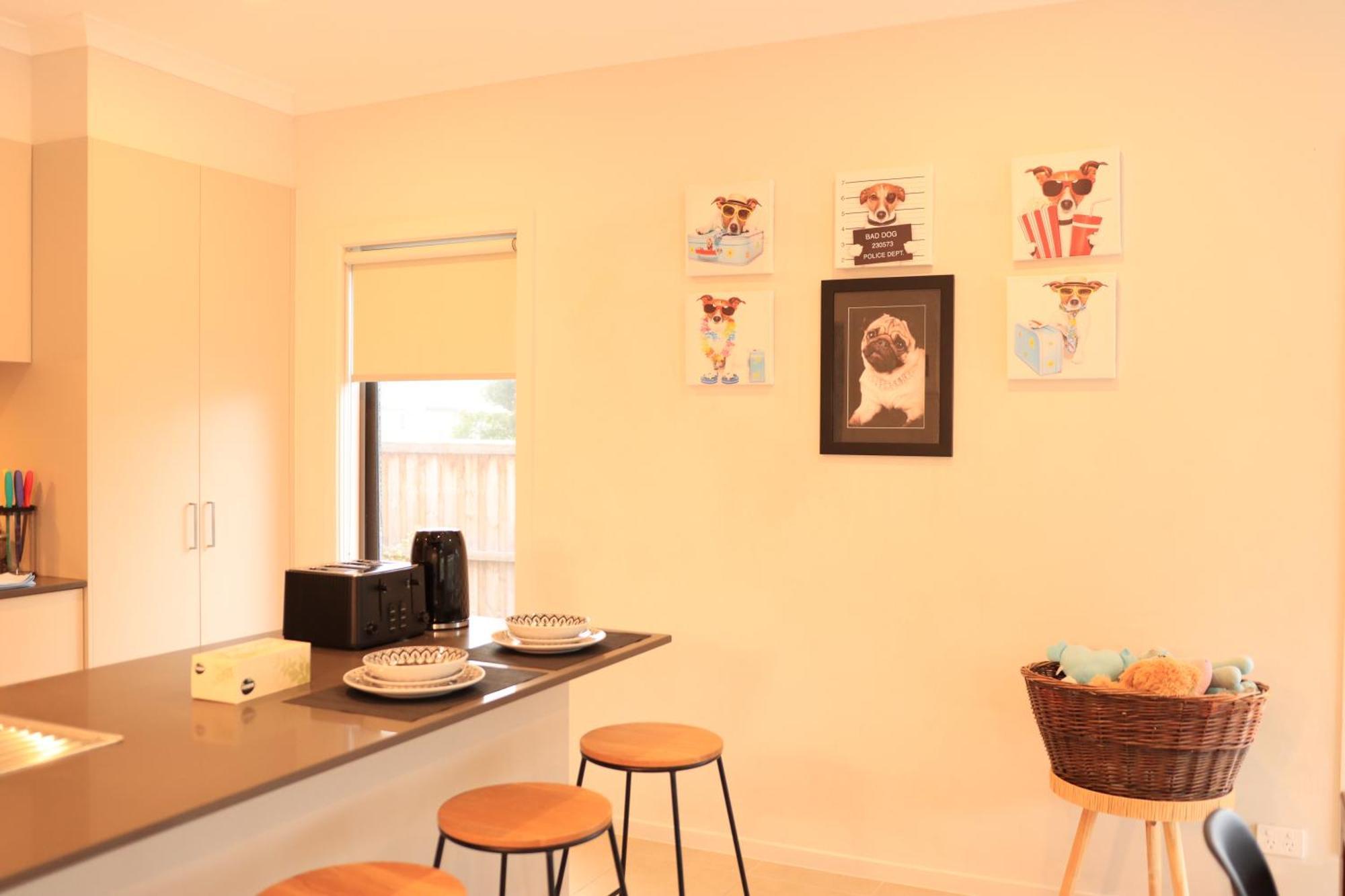 Melbourne Holiday House For 15 Peoples In Sanctuary Lake Point Cook Ngoại thất bức ảnh